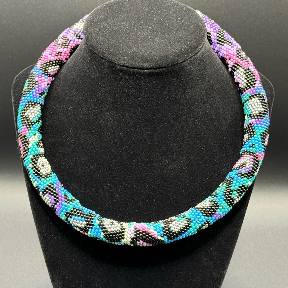 Leopard Beaded Choker Necklace. Aqua/Purple, Seed Bead Necklace, Leopard Pattern